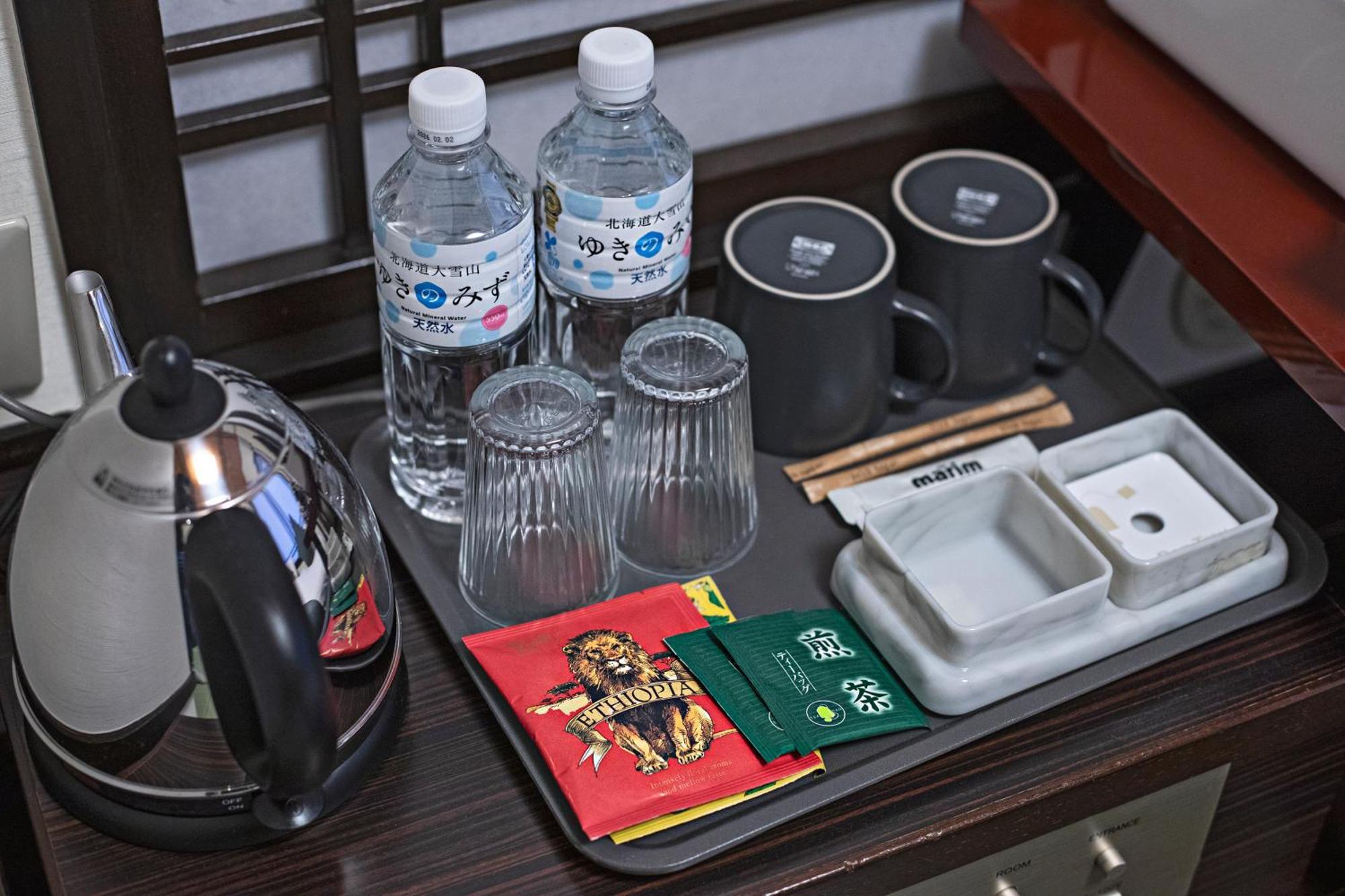 Wonz Hotel Self-Check-In Osaka Buitenkant foto